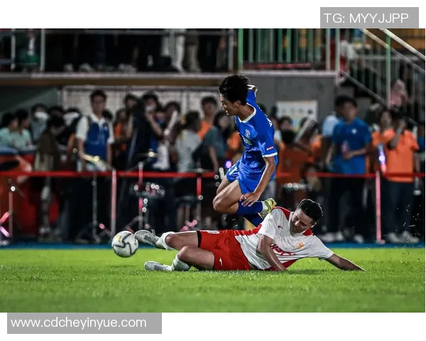 信仰佛教的足球明星们如何在赛场与信仰之间找到平衡与力量